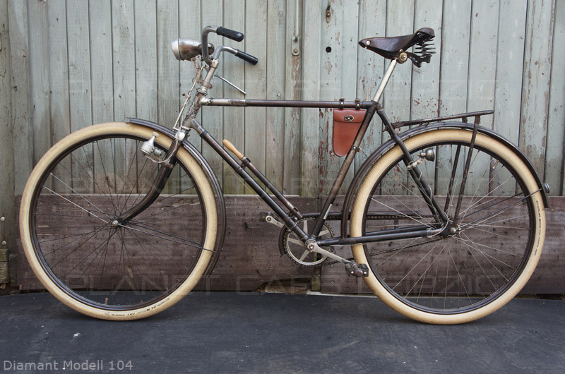 dm104_1.jpg dm104_1.jpg