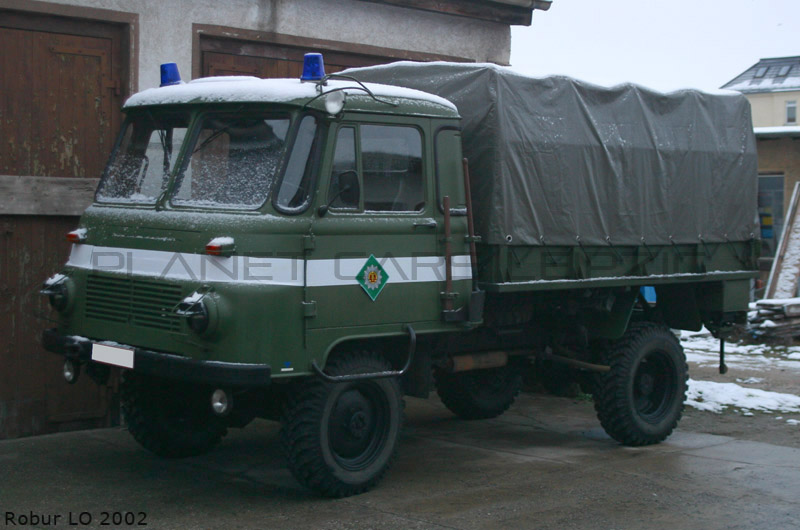 robur_lo2002.jpg robur_lo2002.jpg